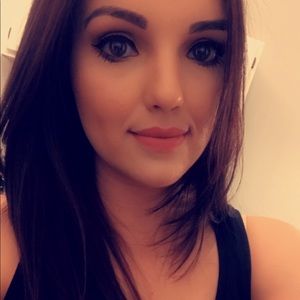 Meet your Posher, Mayra